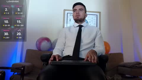 Bradley Colton Independ Model online show from December 3, 2:04 pm