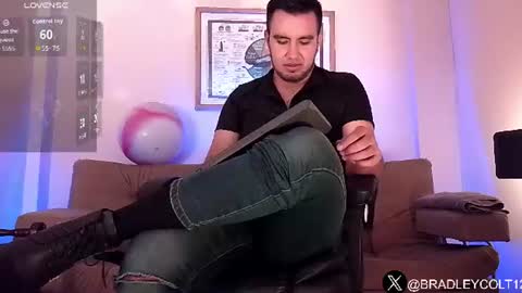 Bradley Colton Independ Model online show from June 13, 3:21 pm