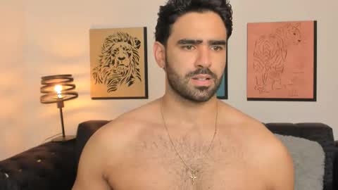 bradleymartin7 online show from March 25, 8:15 pm