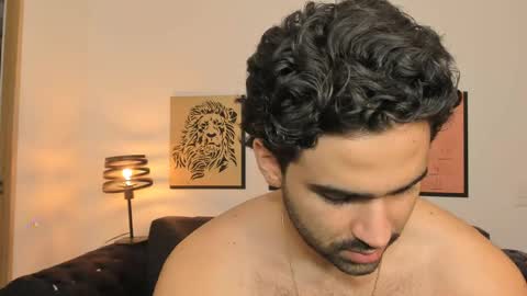 Snapshot of bradleymartin7 chatting on April 12, 6:35 pm bradleymartin7 online show from April 12, 6:35 pm