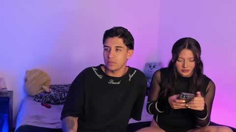 BradLovEmma  online show from January 9, 5:44 am