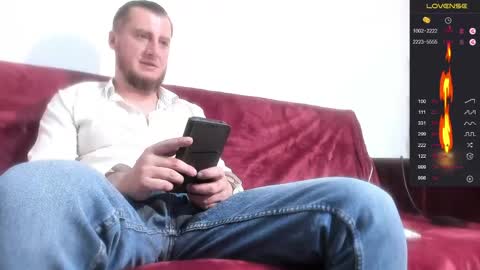 Snapshot of bradryder__ chatting on April 23, 4:53 pm Call me Alex online show from April 23, 4:53 pm