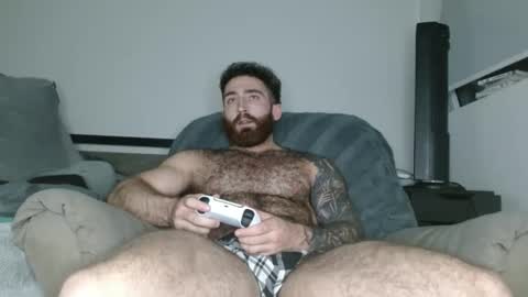 bradtrainn online show from November 22, 12:09 am