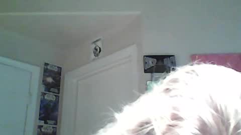 Snapshot of braindeadbetty chatting on July 26, 1:25 am i am a naughty jedi knight online show from July 26, 1:25 am