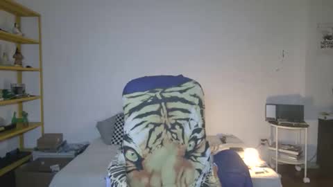 Snapshot of brancaoatvrj132294 chatting on March 28, 10:31 pm Chased88 online show from March 28, 10:31 pm