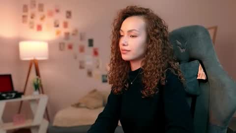 Lilly online show from October 3, 1:41 pm