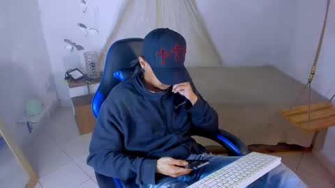 B R A N D online show from April 25, 1:41 pm