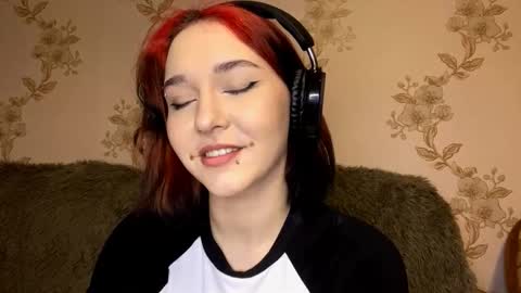 Emily online show from January 31, 7:11 pm