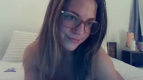 Snapshot of brandi2769 chatting on November 4, 1:48 am brandi2769 online show from November 4, 1:48 am