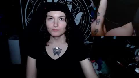 BrandiWRLD999 online show from September 21, 1:18 am