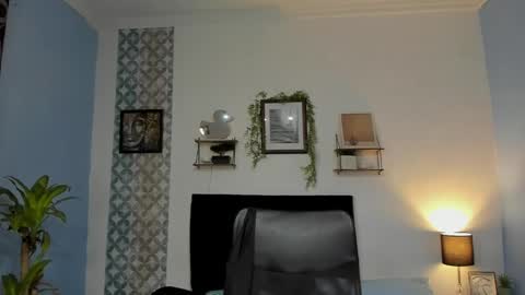 Snapshot of brandom_brook chatting on June 5, 6:52 am brandom_brook online show from June 5, 6:52 am