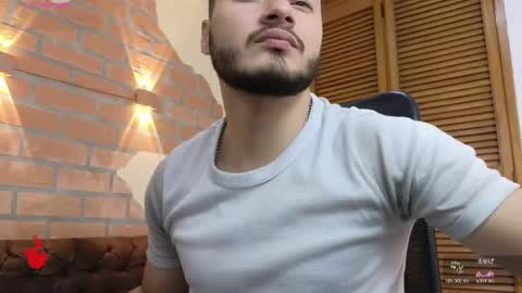 Snapshot of brandon__01 chatting on May 30, 7:33 pm brandon__01 online show from May 30, 7:33 pm