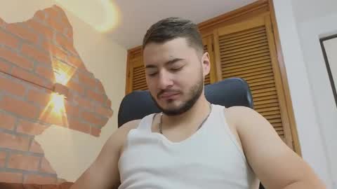 Snapshot of brandon__01 chatting on June 7, 8:01 pm brandon__01 online show from June 7, 8:01 pm