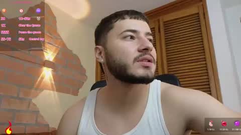 Snapshot of brandon__01 chatting on June 10, 8:30 pm brandon__01 online show from June 10, 8:30 pm