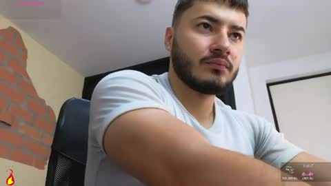 Snapshot of brandon__01 chatting on June 16, 8:00 pm brandon__01 online show from June 16, 8:00 pm