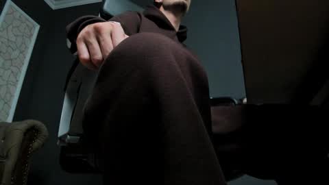 BrandonTateX online show from December 19, 12:34 pm