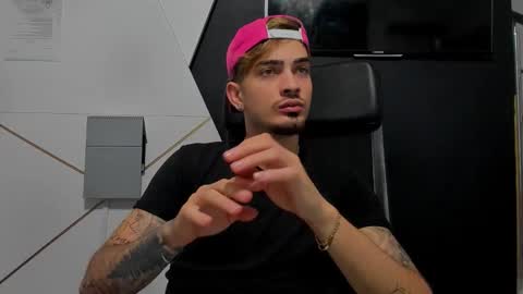 BrandonTateX online show from December 21, 5:47 am