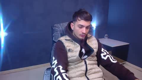 BrandonTateX online show from March 2, 4:36 am