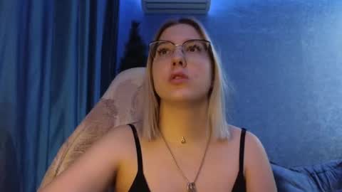 Belle  online show from January 10, 1:57 pm