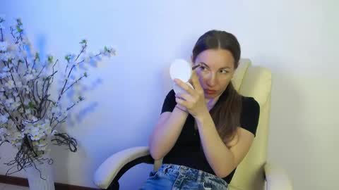 Brandy Gem online show from May 20, 7:03 am