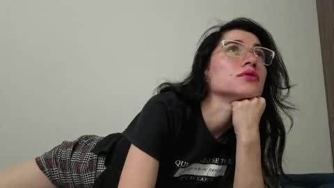 Snapshot of brandy_h69 chatting on April 5, 3:47 am brandy online show from April 5, 3:47 am