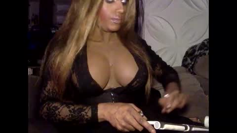 Snapshot of brandy_starr chatting on March 30, 4:02 am brandy_starr online show from March 30, 4:02 am