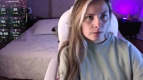 BRANDY  online show from October 1, 1:06 pm