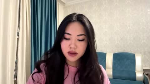 Aypril   online show from October 13, 4:40 pm