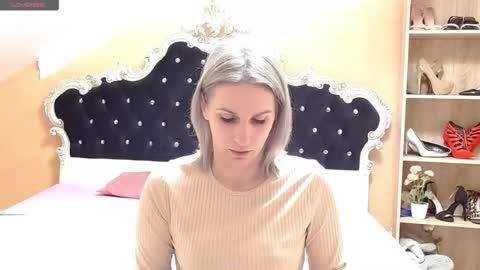 Snapshot of brandyweed chatting on March 18, 7:44 am brandyweed online show from March 18, 7:44 am