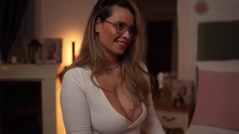 Alex online show from February 18, 5:25 am