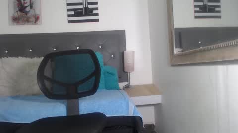 Vanesa online show from January 11, 11:15 am