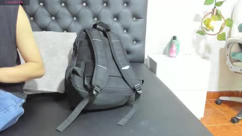   online show from December 14, 10:58 pm