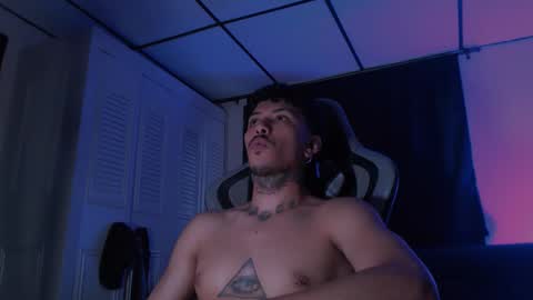 brasi_ online show from October 22, 8:41 pm