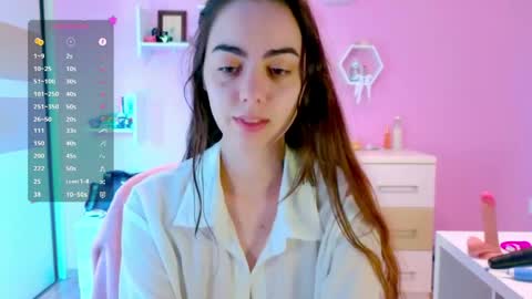 Annie online show from May 30, 6:21 am
