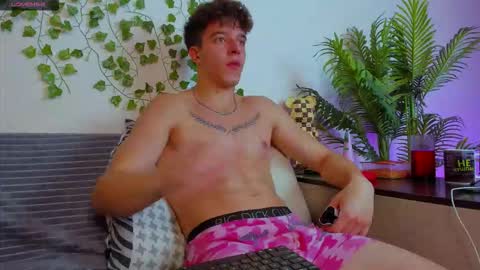 Johny Bravo online show from September 30, 8:14 pm