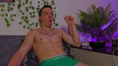 Johny Bravo online show from November 20, 2:39 pm