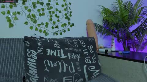 Snapshot of bravomaestro chatting on November 20, 2:06 pm Johny Bravo online show from November 20, 2:06 pm