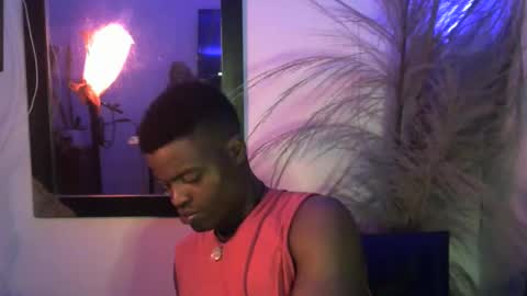 Snapshot of brayan1111x chatting on December 3, 12:40 am brayan1111x online show from December 3, 12:40 am