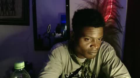 Snapshot of brayan1111x chatting on April 12, 3:33 am brayan1111x online show from April 12, 3:33 am