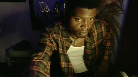 Snapshot of brayan1111x chatting on April 16, 9:39 pm brayan1111x online show from April 16, 9:39 pm