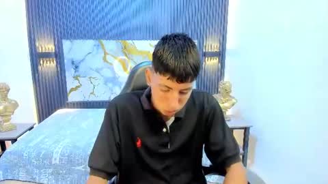 Snapshot of brayancastro18 chatting on July 8, 1:59 pm BRAYAN online show from July 8, 1:59 pm