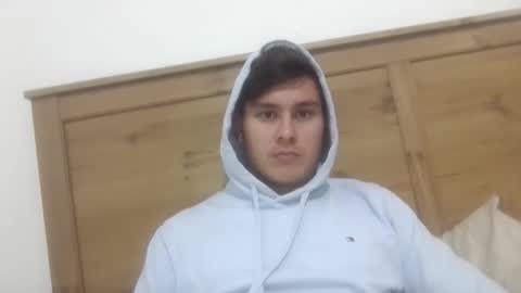 brazilboy2026 online show from March 23, 5:06 pm