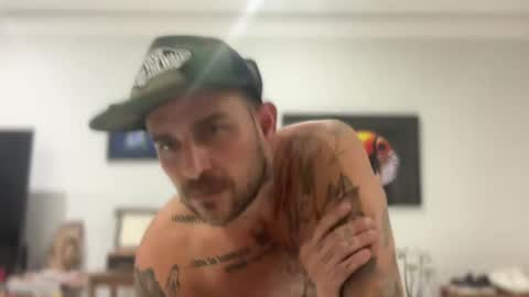 LostAndFoundinBrazil online show from December 2, 3:47 am