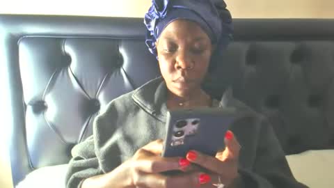 Harris online show from November 1, 6:26 am