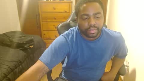 Breadw1nnah online show from November 8, 8:03 am