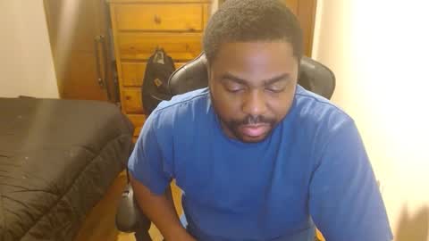 Breadw1nnah online show from November 12, 9:10 am