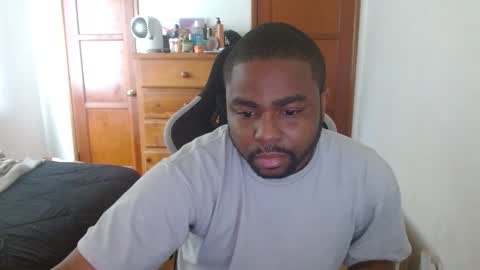 Breadw1nnah online show from November 30, 8:24 pm