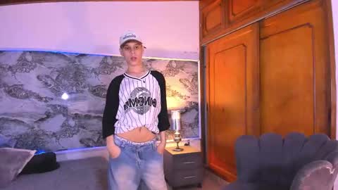 Bradley online show from February 1, 4:33 am