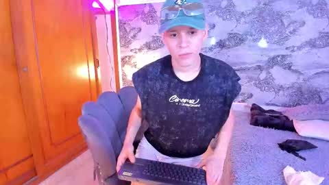 Bradley online show from February 11, 4:28 am