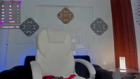 Breex online show from February 18, 11:41 pm